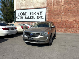 Used 2016 Volvo XC60 T6 image 1