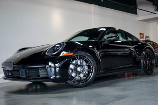 Used 2022 Porsche 911 Carrera 4 image 1