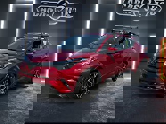 Used 2019 Toyota C-HR XLE image 1