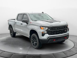 New 2025 Chevrolet Silverado 1500 Custom Trail Boss w/ LPO, Dark Essentials Package image 1