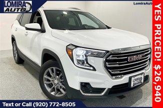 Used 2024 GMC Terrain SLT image 1