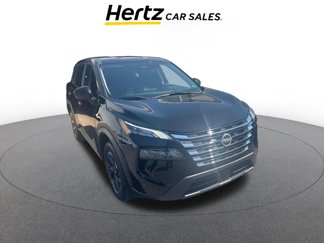 Used 2024 Nissan Rogue SV image 1