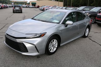 Used 2025 Toyota Camry LE image 1