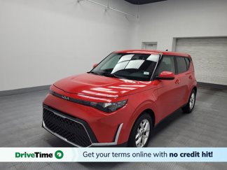 Used 2023 Kia Soul LX w/ LX Technology Package image 1