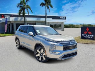 New 2025 Mitsubishi Outlander SE image 1