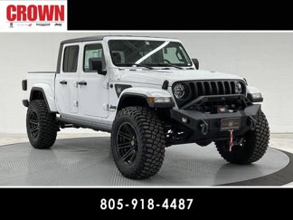 Used 2022 Jeep Gladiator Sport image 1