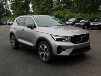 New 2026 Volvo XC40 B5 Plus w/ Protection Package Premier image 1