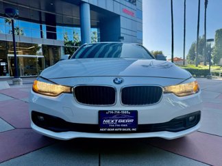 Used 2017 BMW 320i Sedan image 1