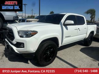 Used 2017 Toyota Tacoma SR5 image 1