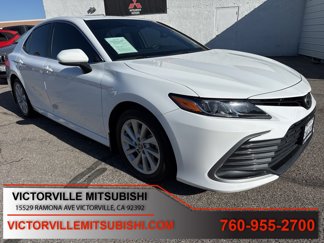 Used 2022 Toyota Camry LE image 1
