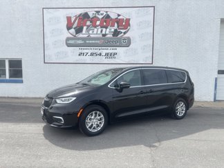 New 2025 Chrysler Pacifica Select image 1