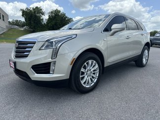 Used 2017 Cadillac XT5 FWD image 1
