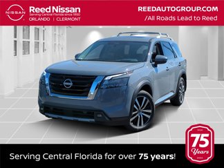 New 2025 Nissan Pathfinder Platinum image 1
