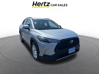 Used 2024 Toyota Corolla Cross LE image 1