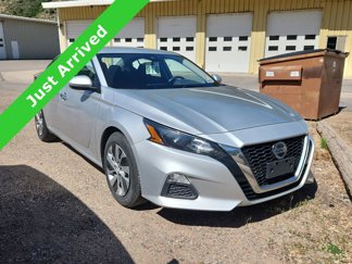 Used 2022 Nissan Altima 2.5 S image 1