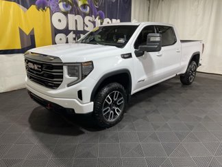 Used 2023 GMC Sierra 1500 AT4 image 1