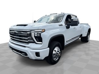 New 2025 Chevrolet Silverado 3500 High Country w/ High Country Premium Package image 1