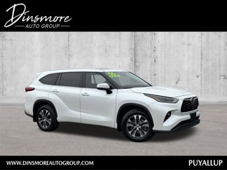 Used 2021 Toyota Highlander XLE image 1