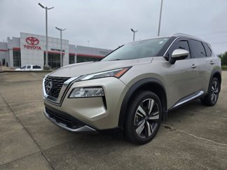 Used 2023 Nissan Rogue SL image 1