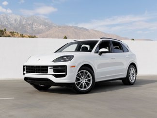 Certified 2024 Porsche Cayenne image 1