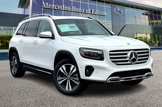 New 2025 Mercedes-Benz GLB 250 4MATIC image 1