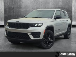 New 2025 Jeep Grand Cherokee Altitude image 1