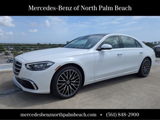 New 2025 Mercedes-Benz S 580 4MATIC Sedan image 1