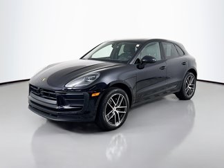 Used 2025 Porsche Macan image 1