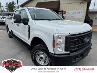 Used 2024 Ford F250 XL image 1