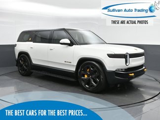 Used 2023 Rivian R1S Launch Edition image 1