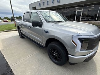 New 2025 Ford F150 Lightning XLT image 1
