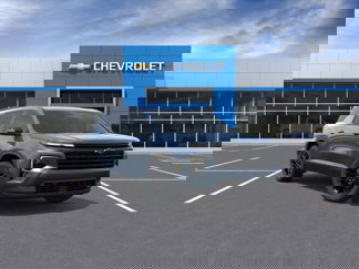 New 2025 Chevrolet Traverse LT w/ Midnight/Sport Edition image 1