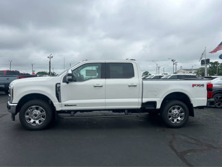 New 2025 Ford F350 Lariat image 1