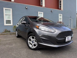 Used 2016 Ford Fiesta SE image 1