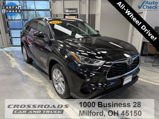 Used 2022 Toyota Highlander Limited image 1