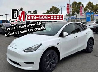 Used 2022 Tesla Model Y Long Range image 1