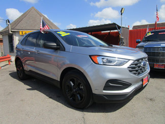 Used 2020 Ford Edge SE image 1