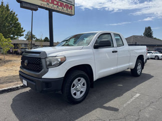Used 2018 Toyota Tundra SR image 1