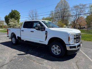 New 2025 Ford F350 XLT image 1