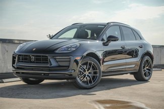 Certified 2025 Porsche Macan image 1