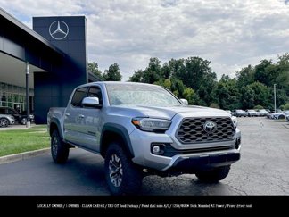 Used 2023 Toyota Tacoma TRD Off-Road image 1