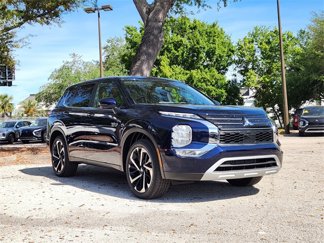 New 2025 Mitsubishi Outlander SE image 1