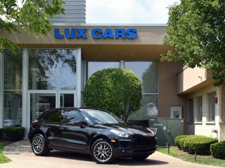 Used 2018 Porsche Macan S w/ Premium Package Plus image 1