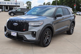 New 2025 Ford Explorer ST image 1