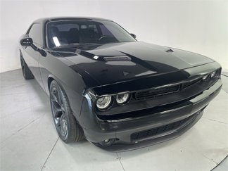 Used 2019 Dodge Challenger SXT w/ Blacktop Package image 1