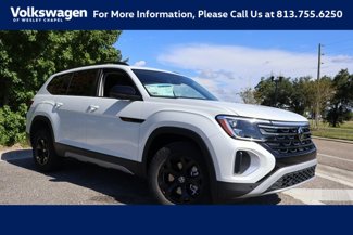 New 2026 Volkswagen Atlas Peak Edition image 1