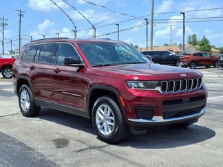 New 2025 Jeep Grand Cherokee L Laredo image 1