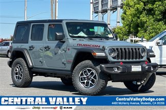 New 2025 Jeep Wrangler Unlimited Rubicon w/ Technology Group image 1
