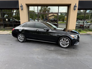 Used 2018 Mercedes-Benz C 300 Sedan image 1