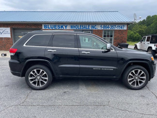 Used 2017 Jeep Grand Cherokee Overland w/ Jeep Active Safety Group image 1